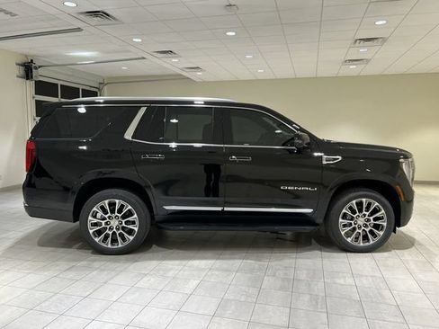 New 2026 GMC Yukon Denali w/ LPO, Floor Liner Package AWD/4WD image 6