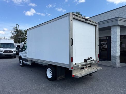 Used 2019 Ford Transit 350 156 DRW RWD image 2