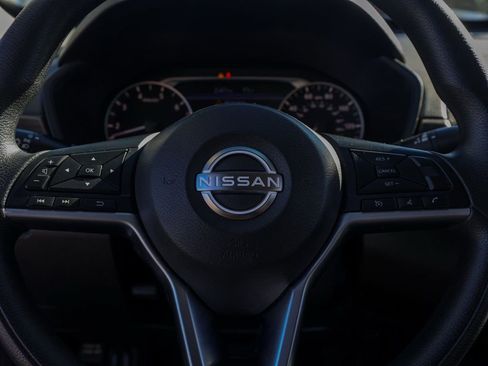 Used 2023 Nissan Altima 2.5 SV image 29