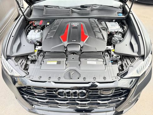 Used 2024 Audi RS Q8 w/ Black Optic Package AWD/4WD image 27