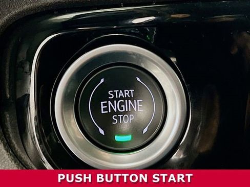 Certified 2025 Chevrolet Silverado 2500 LT w/ Convenience Package image 10