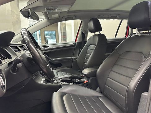 Used 2017 Volkswagen Golf Alltrack SEL image 17