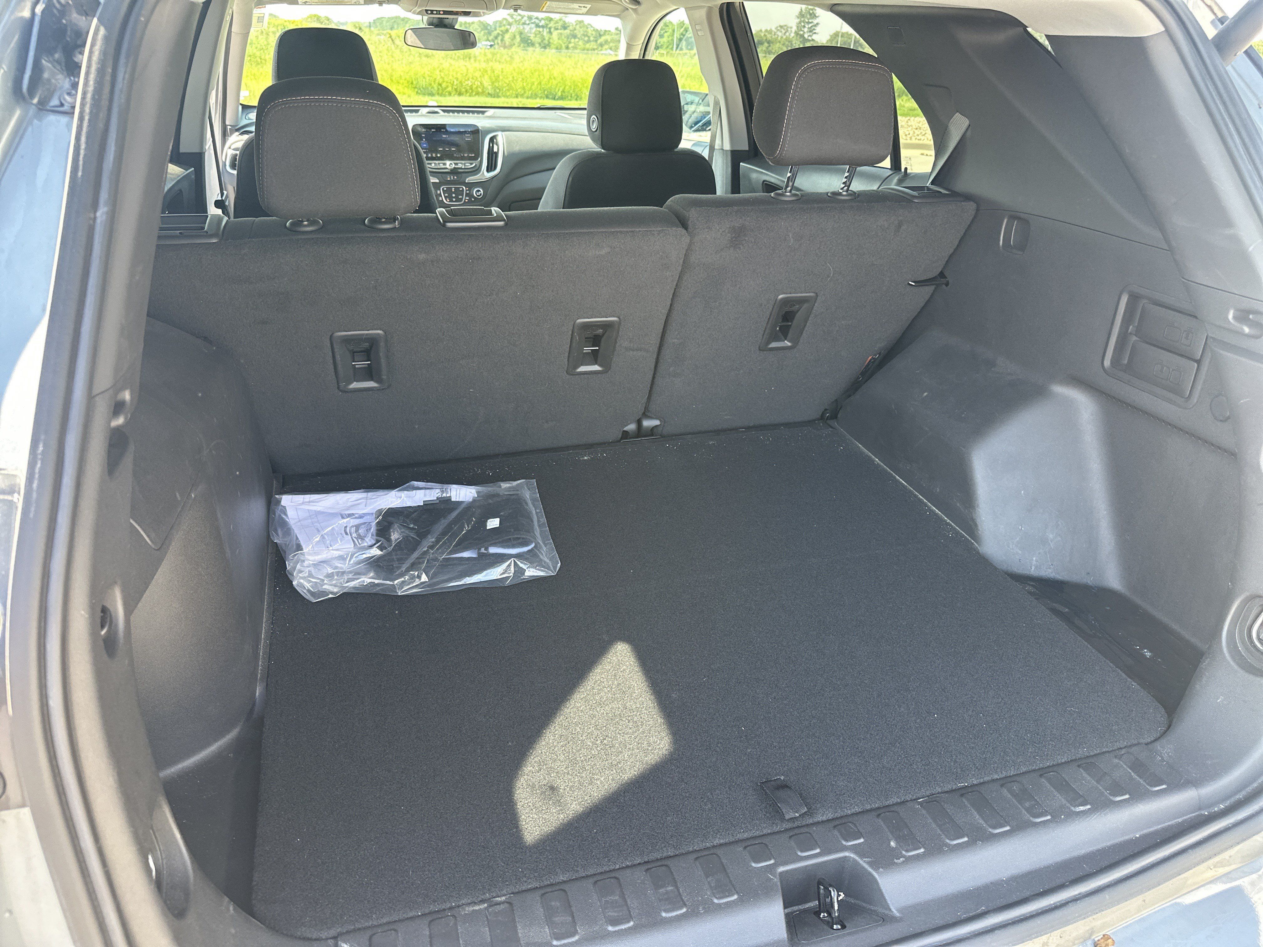 Used 2024 Chevrolet Equinox LT AWD/4WD image 29
