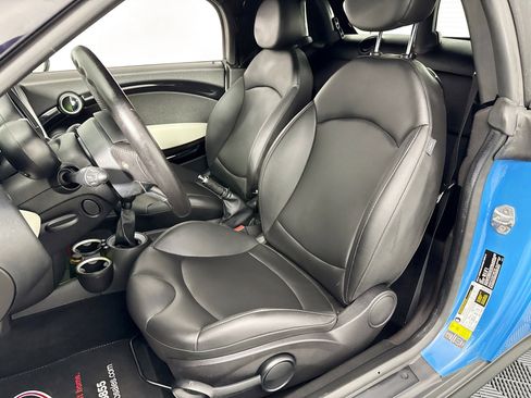 Used 2013 MINI Cooper Roadster S image 16