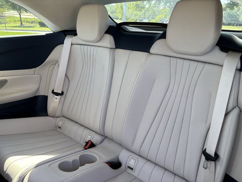 Used 2023 Mercedes-Benz E 450 Cabriolet image 33