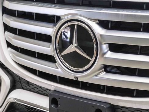 New 2026 Mercedes-Benz GLS 580 4MATIC image 13