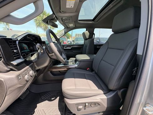 New 2026 Chevrolet Silverado 1500 RST w/ RST All Star Premium Package AWD/4WD image 12