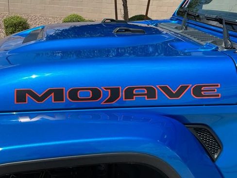 Used 2022 Jeep Gladiator Mojave w/ LED Lighting Group AWD/4WD image 9