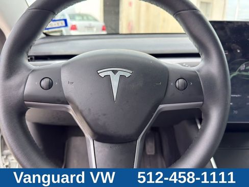 Used 2020 Tesla Model 3 Standard Range Plus RWD image 19