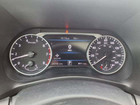 Used 2023 Nissan Sentra SR w/ SR Premium Package image 16