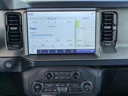 Used 2021 Ford Bronco First Edition AWD/4WD image 18