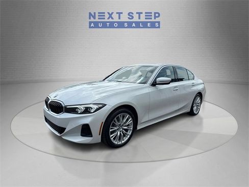 Used 2024 BMW 330i xDrive Sedan w/ Convenience Package image 3