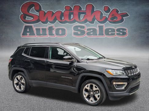 Used 2019 Jeep Compass Limited w/ Safety & Security Group AWD/4WD image 1