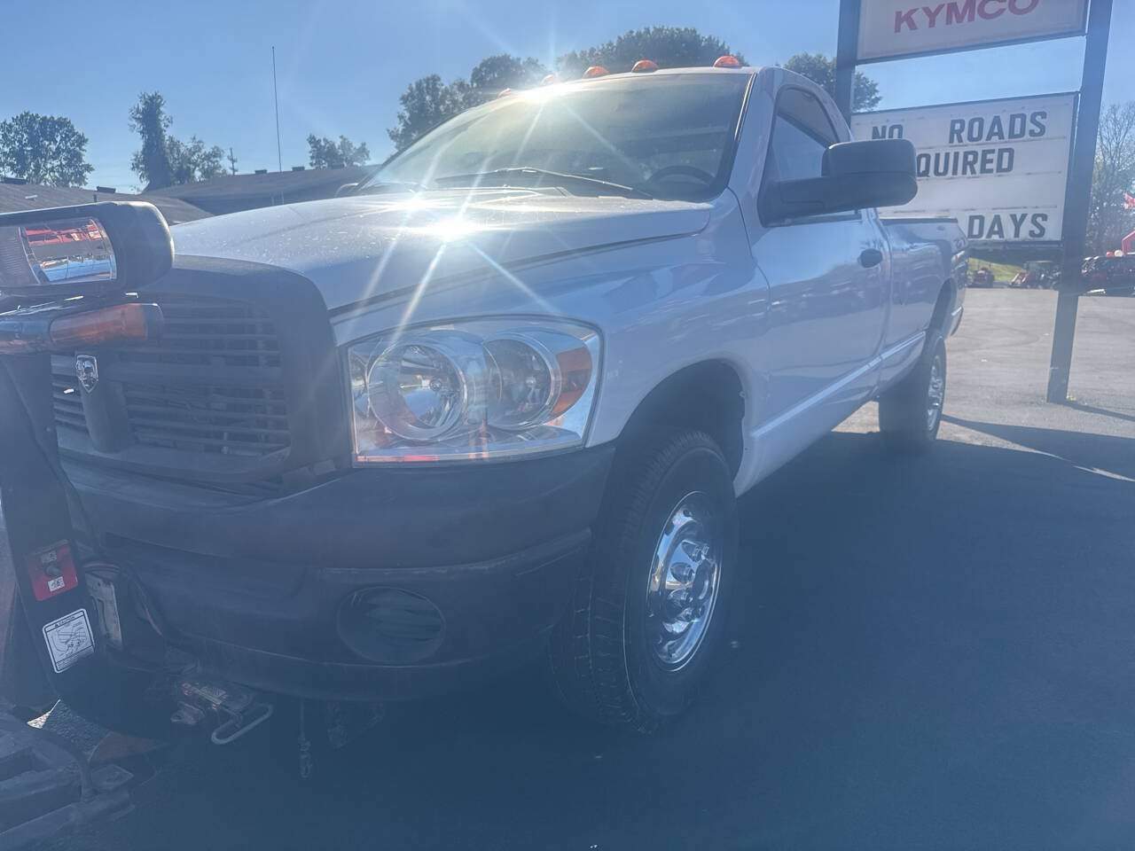Used 2009 Dodge Ram 2500 Truck ST w/ Snow Chief Group AWD/4WD image 8