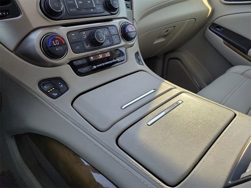 Used 2017 GMC Yukon XL Denali w/ Open Road Package image 25