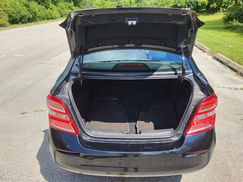 Used 2017 Chevrolet Sonic LT image 24