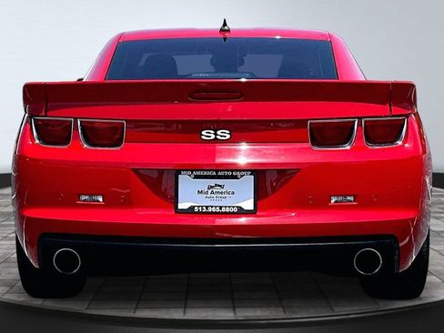 Used 2010 Chevrolet Camaro SS w/ RS Package RWD image 4