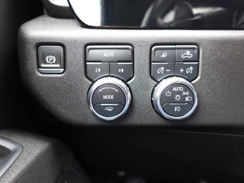 Used 2025 GMC Sierra 1500 Elevation w/ Elevation Premium Package AWD/4WD image 52