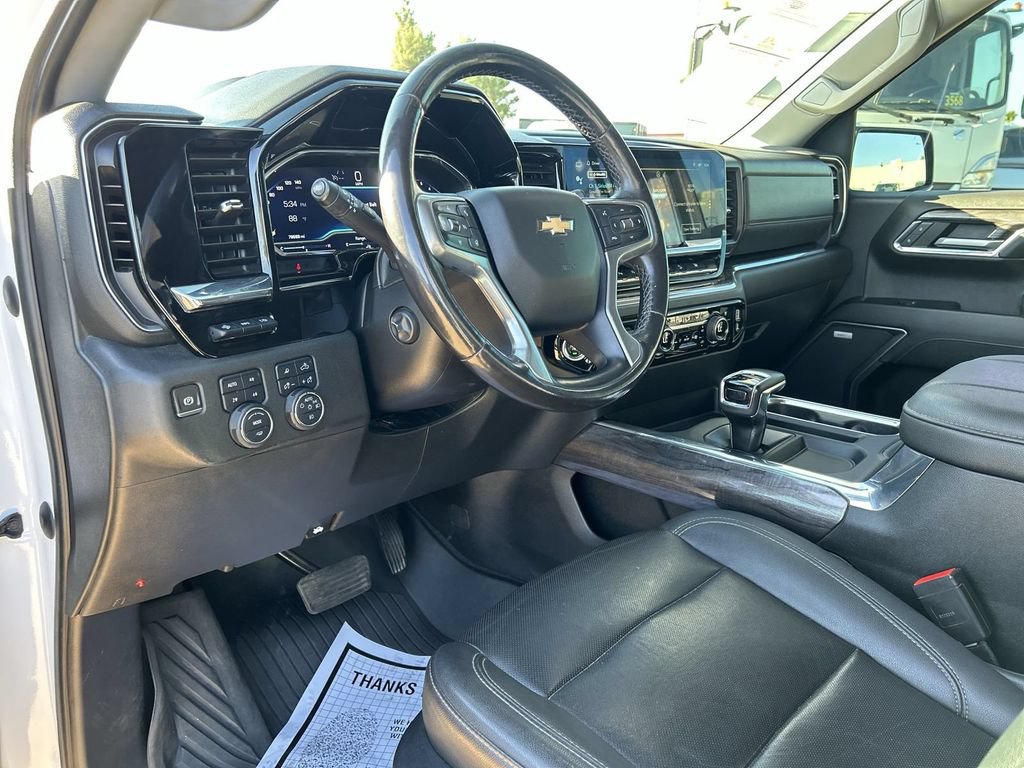 Certified 2023 Chevrolet Silverado 1500 LTZ w/ Technology Package AWD/4WD image 8