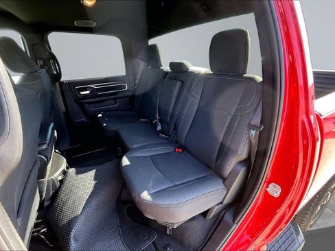 Certified 2026 RAM 2500 Big Horn AWD/4WD image 18