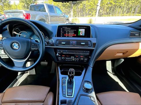 Used 2018 BMW 650i xDrive Convertible image 15