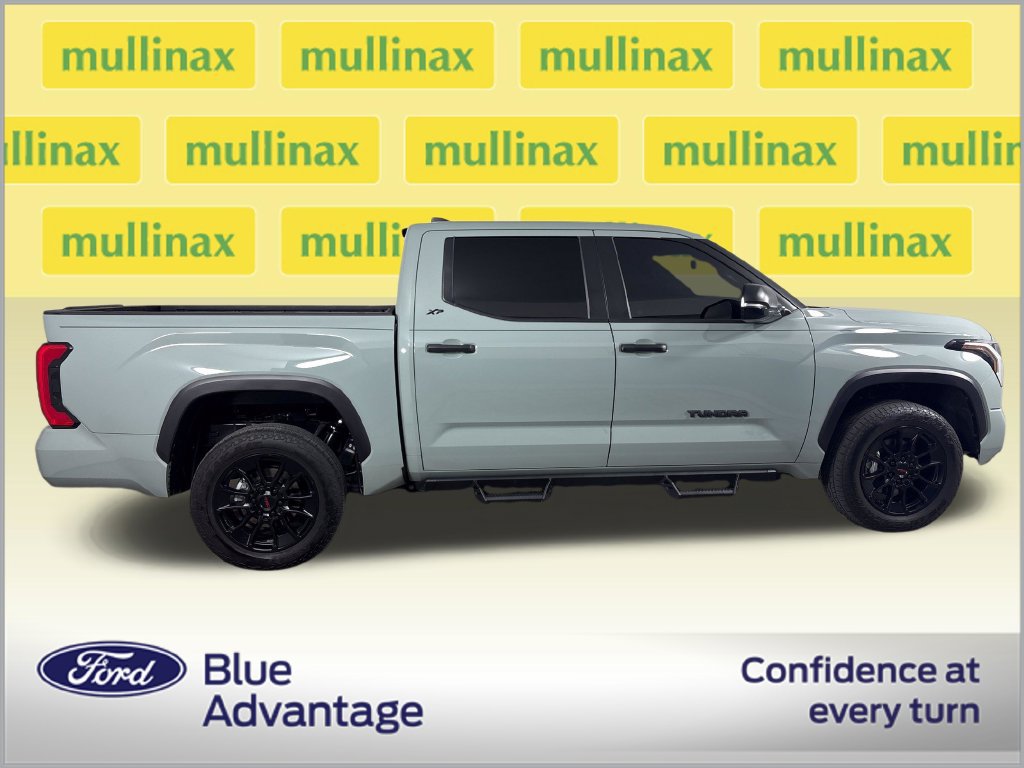 Used 2025 Toyota Tundra SR5 w/ SR5 Convenience Package AWD/4WD image 2