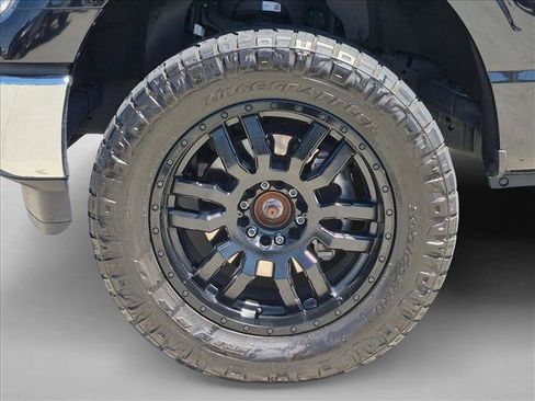 Used 2023 Ford F150 Lariat w/ Equipment Group 502A High AWD/4WD image 24