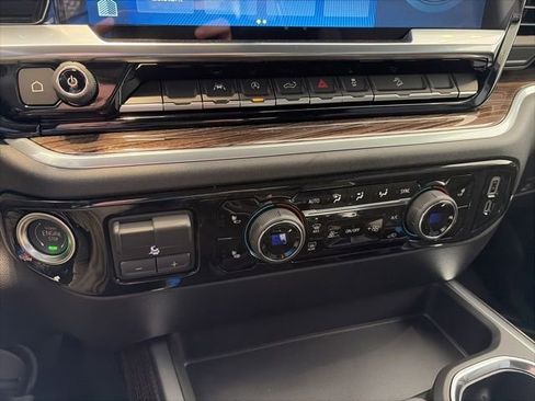 New 2026 Chevrolet Silverado 1500 RST AWD/4WD image 22