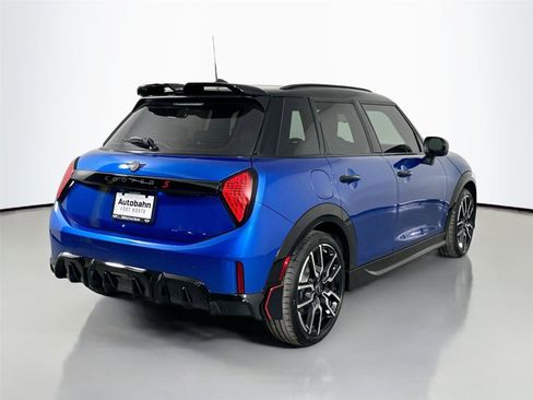 Used 2025 MINI Cooper S FWD image 3