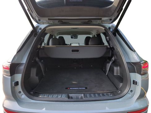 Used 2026 Mitsubishi Outlander SE AWD/4WD image 5