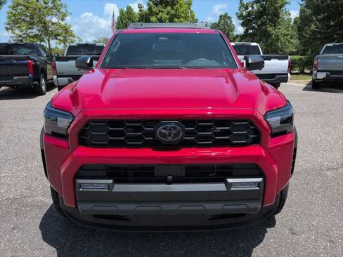 Certified 2026 Toyota 4Runner TRD Off-Road Premium AWD/4WD image 9