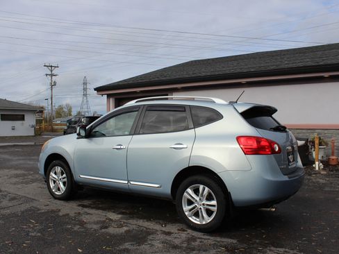 Used 2013 Nissan Rogue SV w/ Premium Pkg AWD/4WD image 10