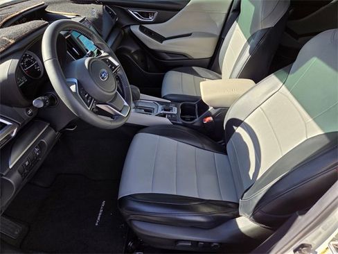 Used 2023 Subaru Forester Premium image 9