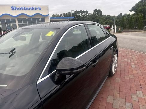Used 2017 Audi A4 2.0T Prestige AWD/4WD image 5