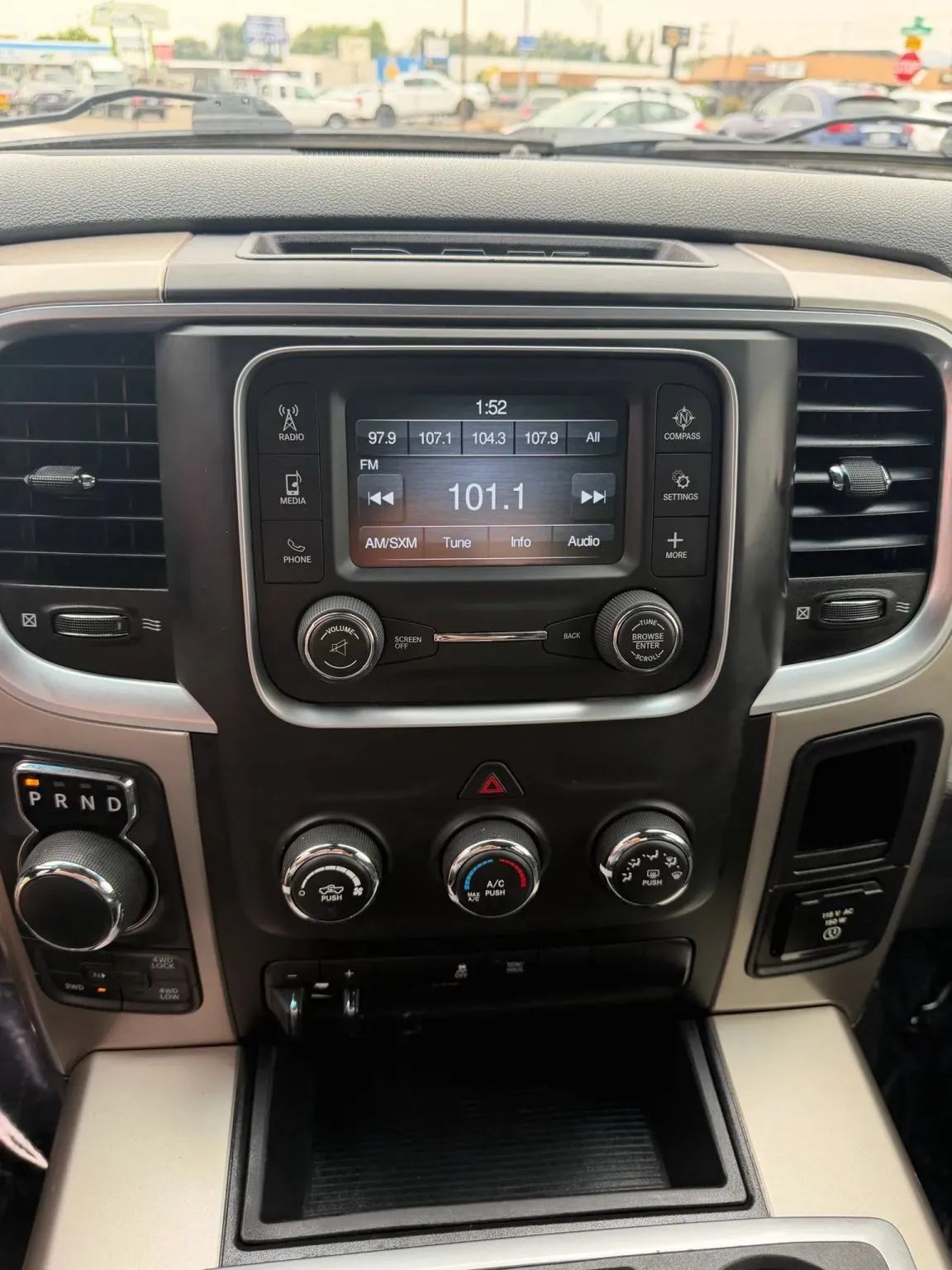 Used 2014 RAM 1500 Classic SLT w/ Trailer Tow Group AWD/4WD image 23