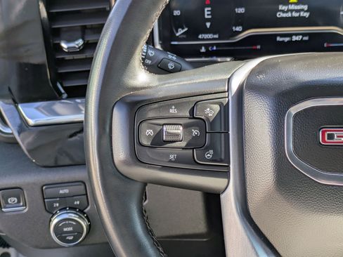 Used 2023 GMC Sierra 1500 SLE image 19