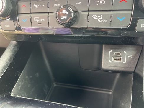 Used 2022 Jeep Compass Altitude w/ Sun and Sound Group image 22