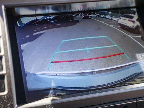 Used 2021 Lexus GX 460 Premium w/ Premium Package image 24