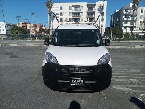 Used 2020 RAM ProMaster City Tradesman image 2