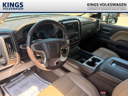 Used 2018 GMC Sierra 2500 Denali w/ Duramax Plus Package AWD/4WD image 14