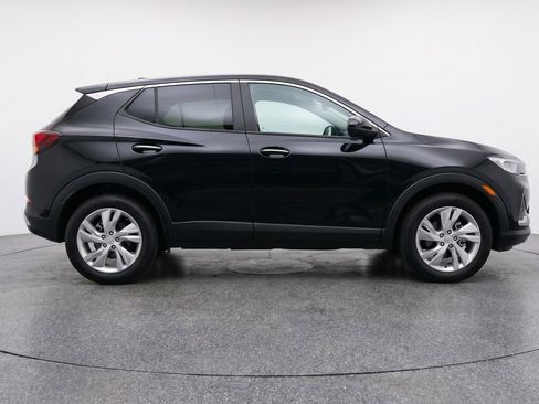 Used 2025 Buick Encore GX Preferred AWD/4WD image 11