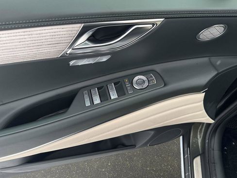 New 2026 Genesis GV80 2.5T Select image 19