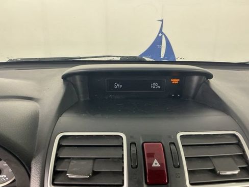 Used 2016 Subaru Crosstrek 2.0i Premium w/ Popular Package #2 AWD/4WD image 28
