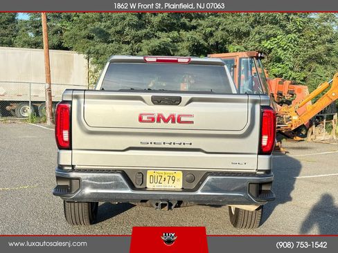 Used 2026 GMC Sierra 1500 SLT AWD/4WD image 6