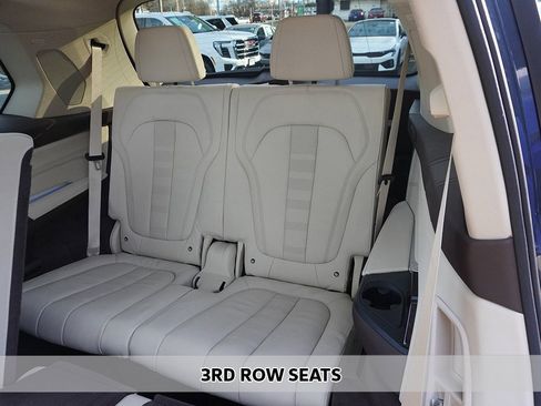 Used 2019 BMW X7 xDrive40i w/ Luxury Seating Package image 12