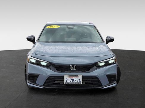 Used 2024 Honda Civic Sport image 3
