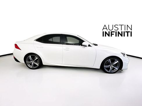 Used 2019 Lexus IS 300 w/ Premium Package RWD image 9