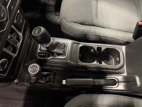 New 2026 Jeep Gladiator Sport image 16