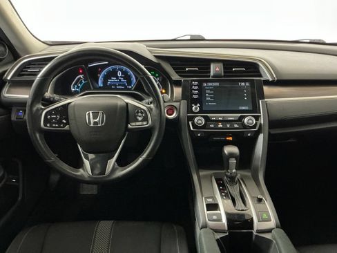 Used 2019 Honda Civic EX image 9