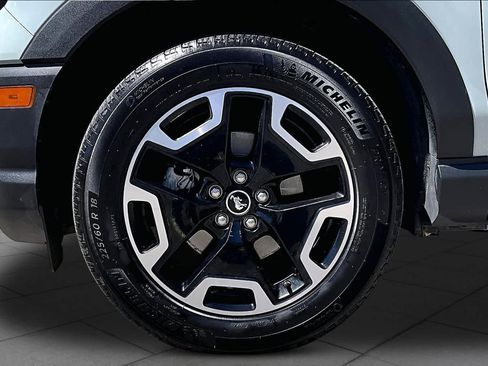 Used 2023 Ford Bronco Sport Outer Banks AWD/4WD image 11